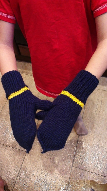 первые варежки