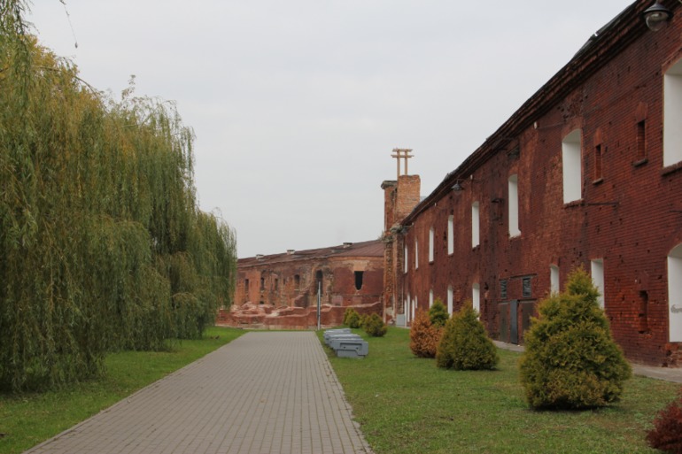 Брестская крепость