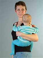 Как держать 3 месячного ребенка на руках фото правильно