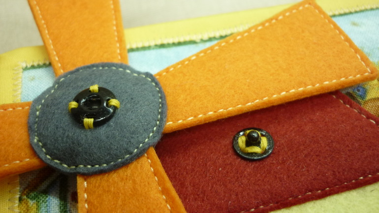 рАЗВИВАЮЩАЯ КНИЖЕЧКА С УЛИТКОЙ НА ОБЛОЖКЕ!