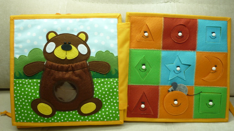 Развивающая книжка в виде сумочки!