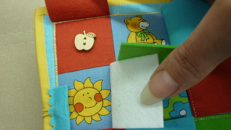 рАЗВИВАЮЩАЯ КНИЖЕЧКА С УЛИТКОЙ НА ОБЛОЖКЕ!