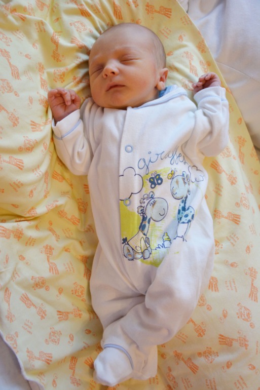 Мирон 1 месяц