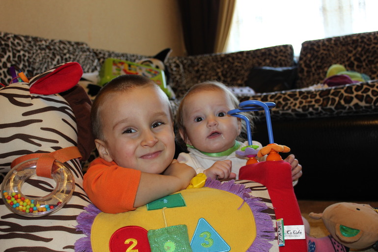 Нам 6 месяцев!Выросла моя принцесска!