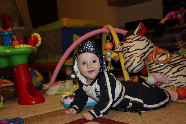 Нам 6 месяцев!Выросла моя принцесска!