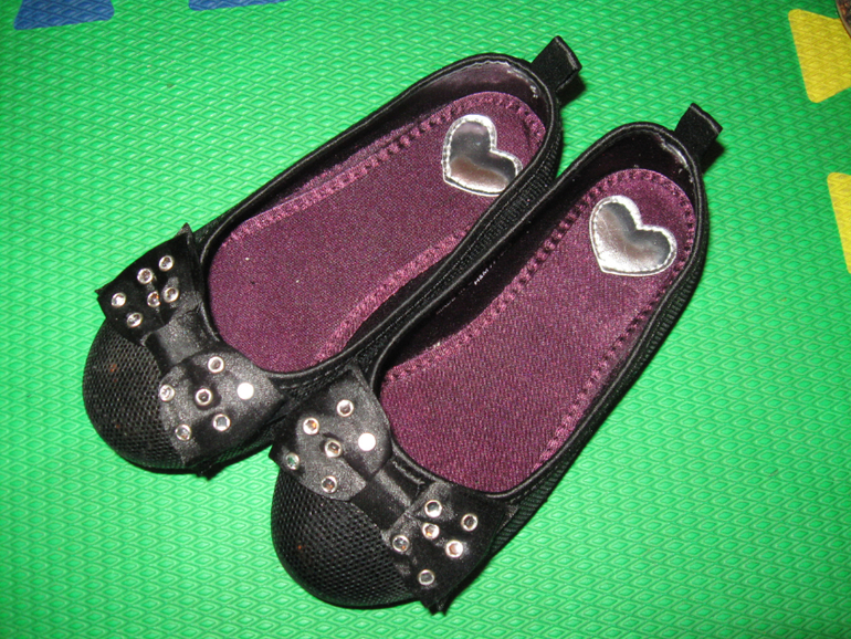 Туфли, сандали, кеды, чешки на девочку р. 25-27