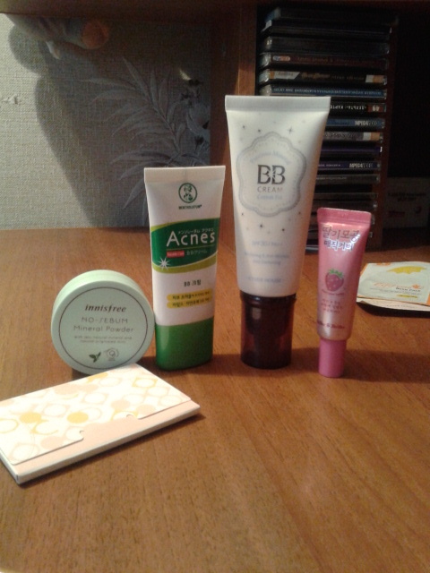 Фанатею от корейской косметики:)))