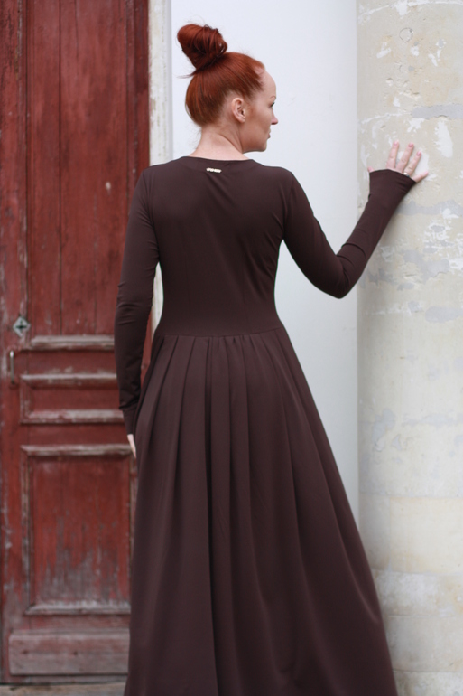 Трикотажное платье в пол