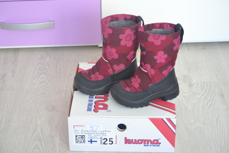 Сапоги КУОМА д/девочки р.25 цена 1200 руб.