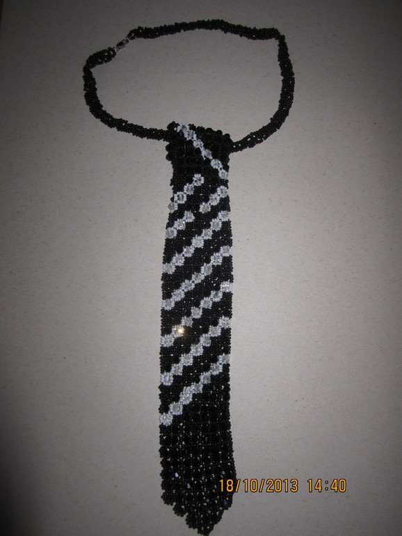 Галстук из бисера