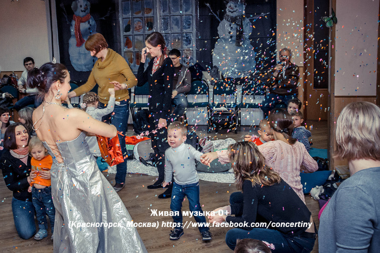 Самому младшему зрителю был 1 мес!