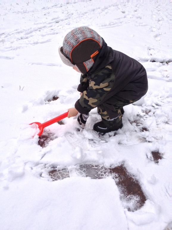 Первый снег)))