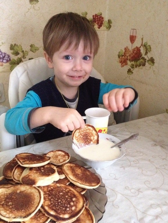 Про нас)