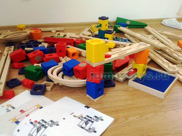 Чудеса случаются :) Знакомьтесь, конструктор Quadrilla от Hape!