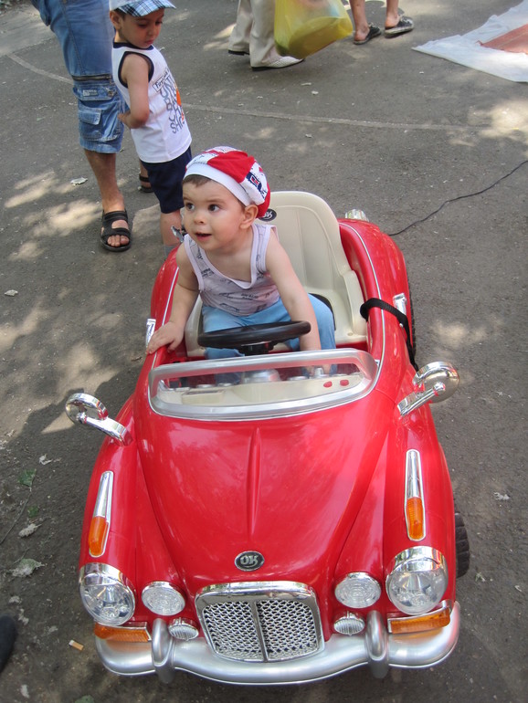 День защиты детей...