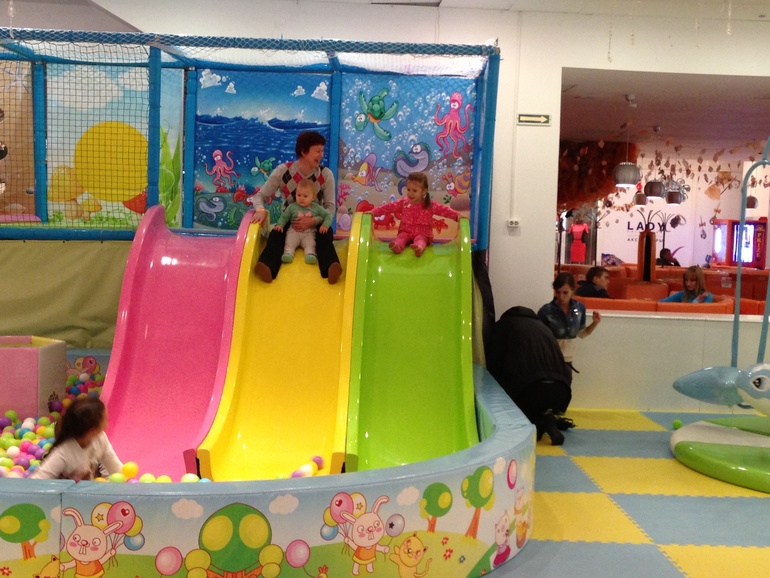 Бабуля выходного дня, почасовая няня, прогулки с ребенком