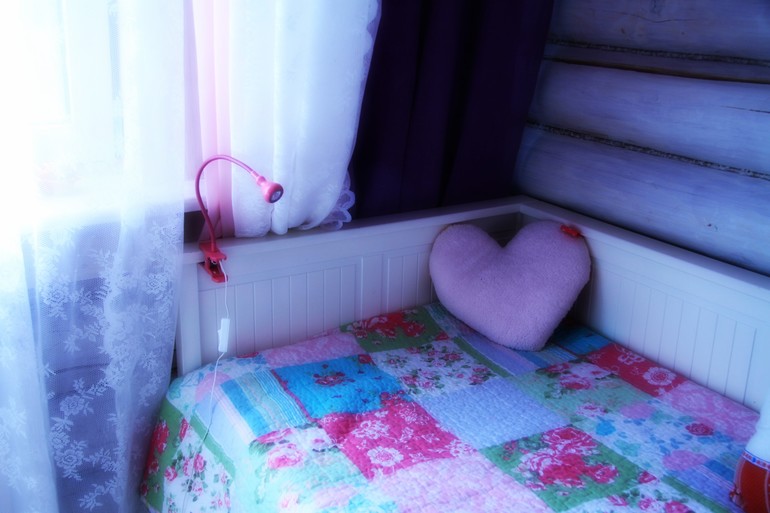 рекомендую Икеевскую лампу из серии ЯНШО