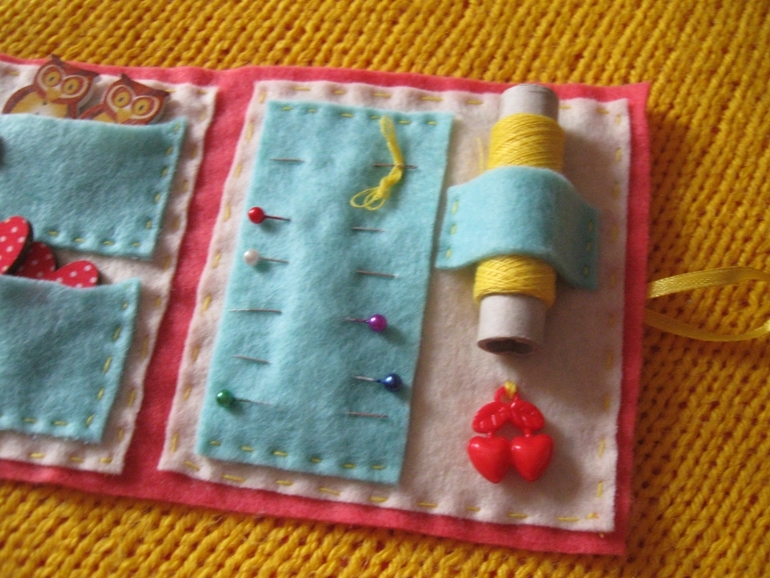 Игольница-книжка