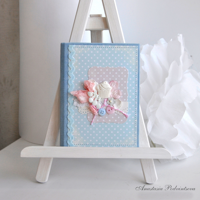 Много всего - открытки, обложки, блокноты.