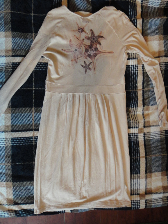 Женская одежда, головные уборы, палантины. Обн. 08.05.14