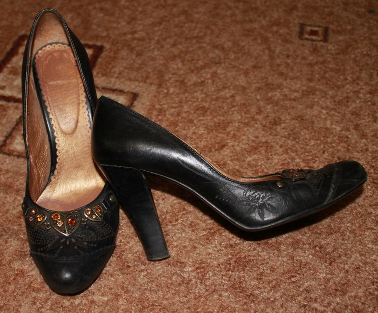 Обувь б/у 37-38 размеры от 200 рублей