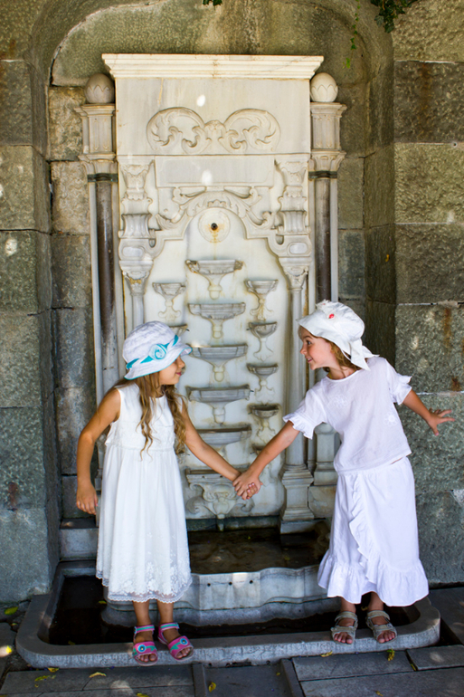 Нимфы в Алупкинском саду. Воронцовский парк