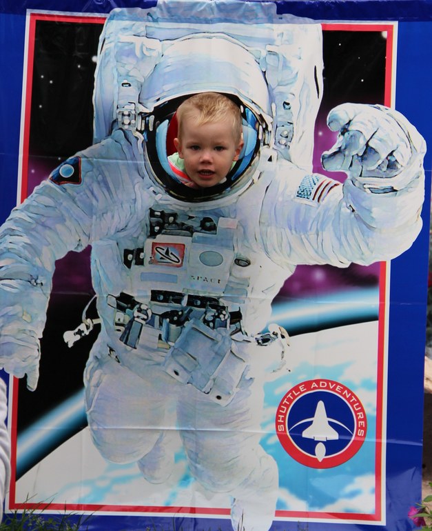 Давно нас не было(((