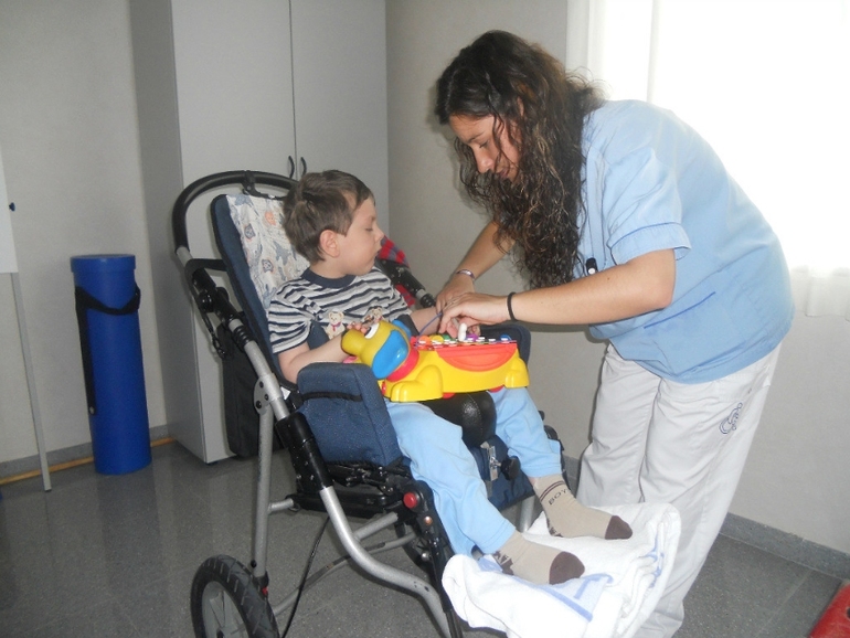 Друзья, ОЧЕНЬ нужна помощь Диме Воронову! Не проходите мимо...