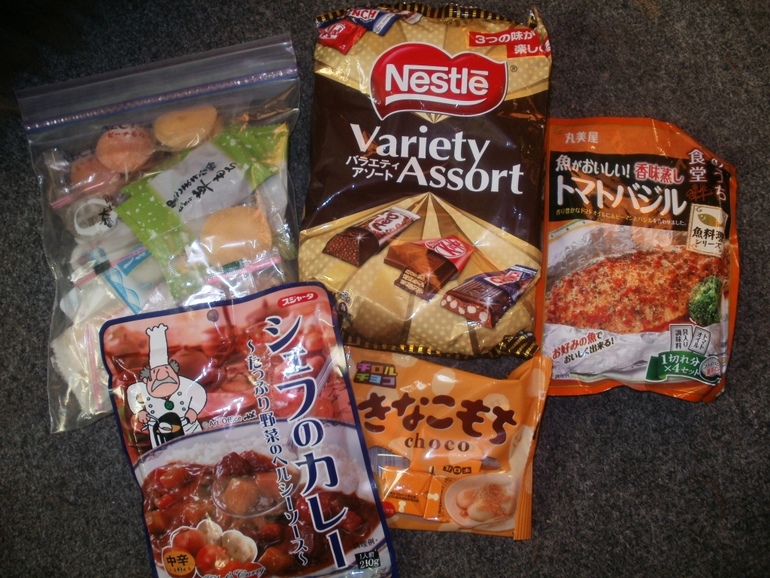 Подарочки из Японии!!