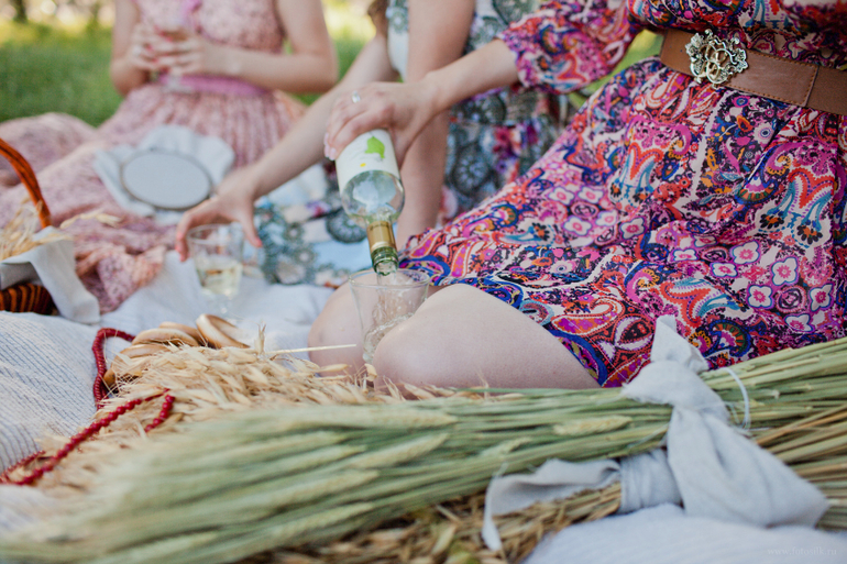 Девичник. полная серия)