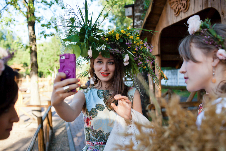 Девичник. полная серия)