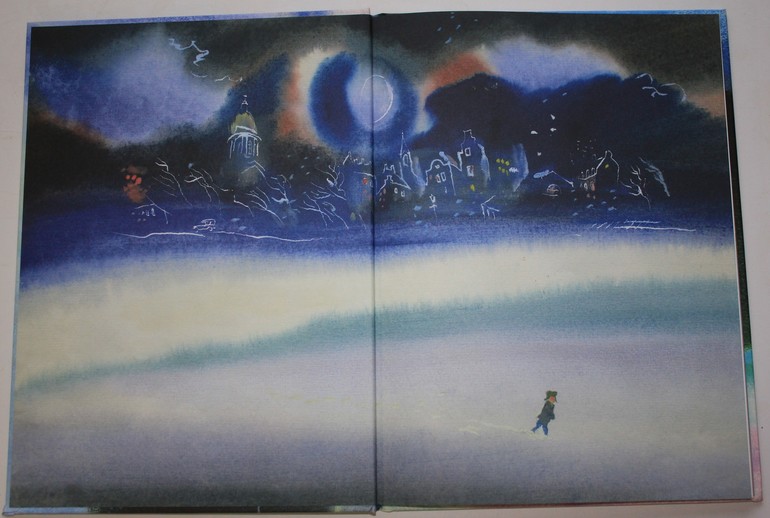 Небольшая стопочка из очередного книжного пополнения