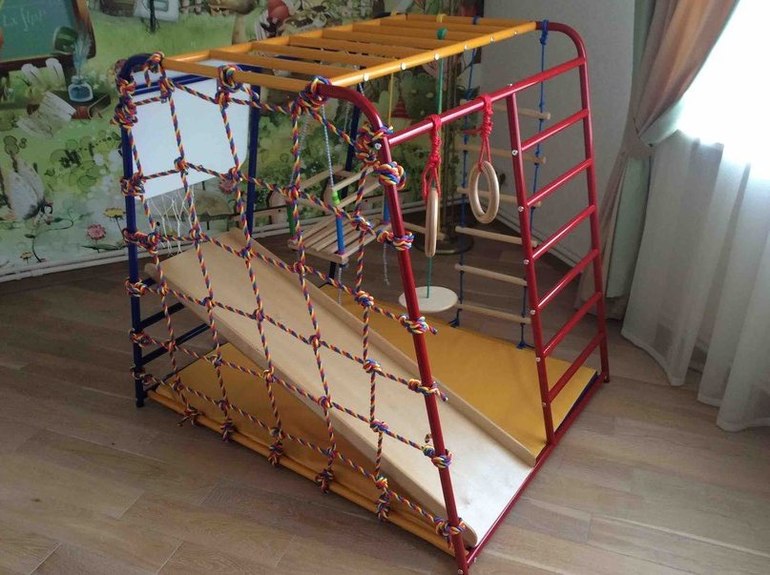 детский комплекс для малышей