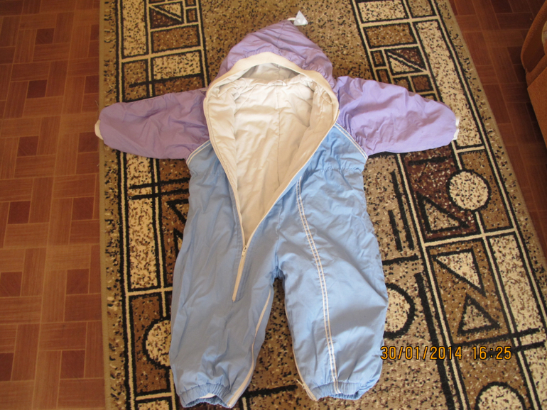 Много комбинезонов и курток на мальчика до 3 лет (H&M, Gagou Tagou и др). Все в отличном состоянии.