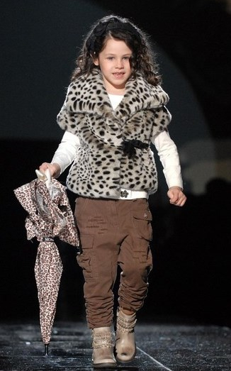 Жилет Monnalisa , 6 лет, 2000 руб