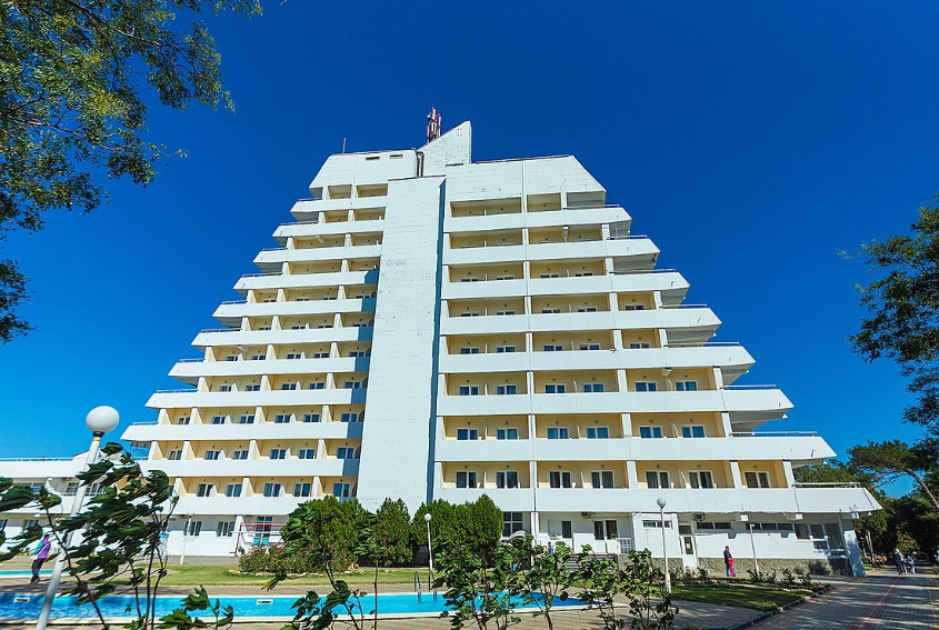 https://sanatoriirf.ru/malaya-buhta-anapa бронирование путевок в санаторий Малая Бухта без посредников