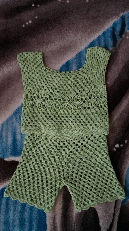 Свяжу на заказ для Ваших крошек)))