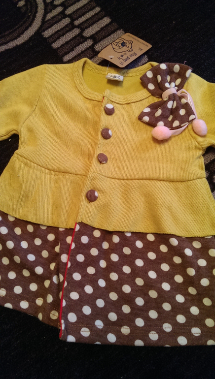 В наличии !!! Красивое платье на пуговичках с бантиком (песочного цвета) - 420руб.