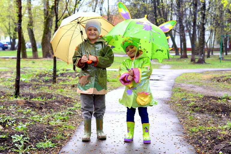 Сезон прогулок под дождем открыт!