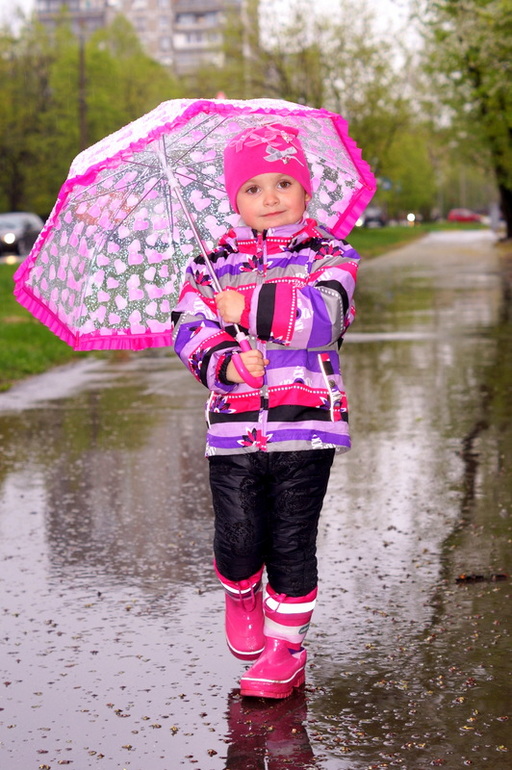 Сезон прогулок под дождем открыт!