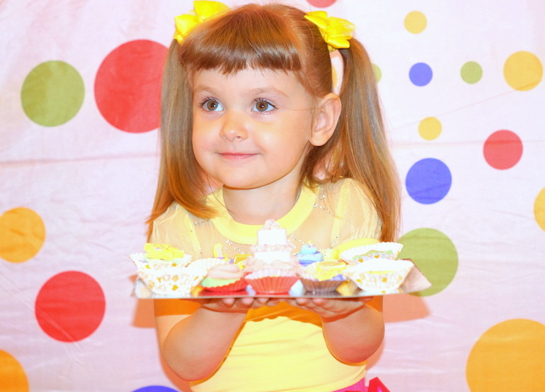 Пластилиновые сладости