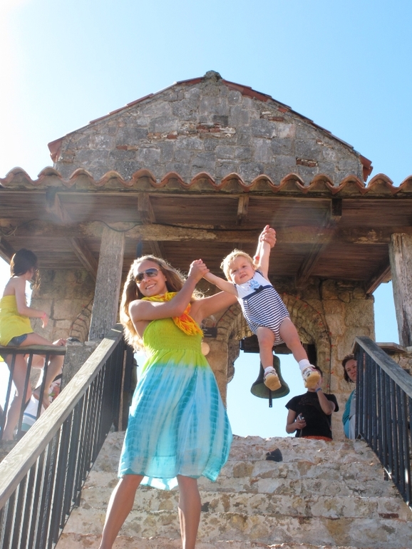 Пунта-Кана с дочкой в 1,4 года, декабрь.