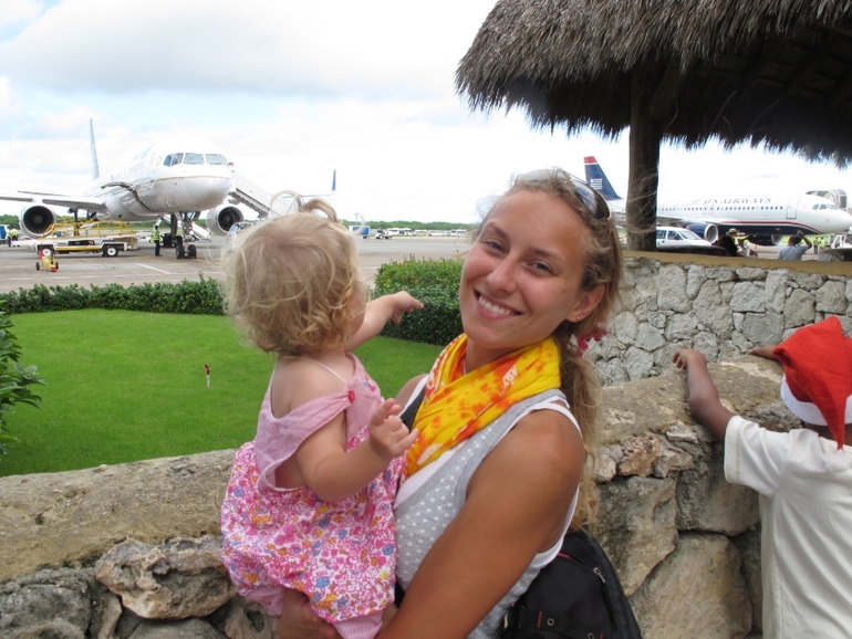 Пунта-Кана с дочкой в 1,4 года, декабрь.