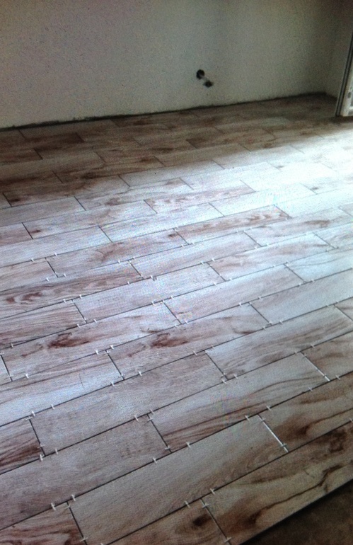 Полы покоя не дают..