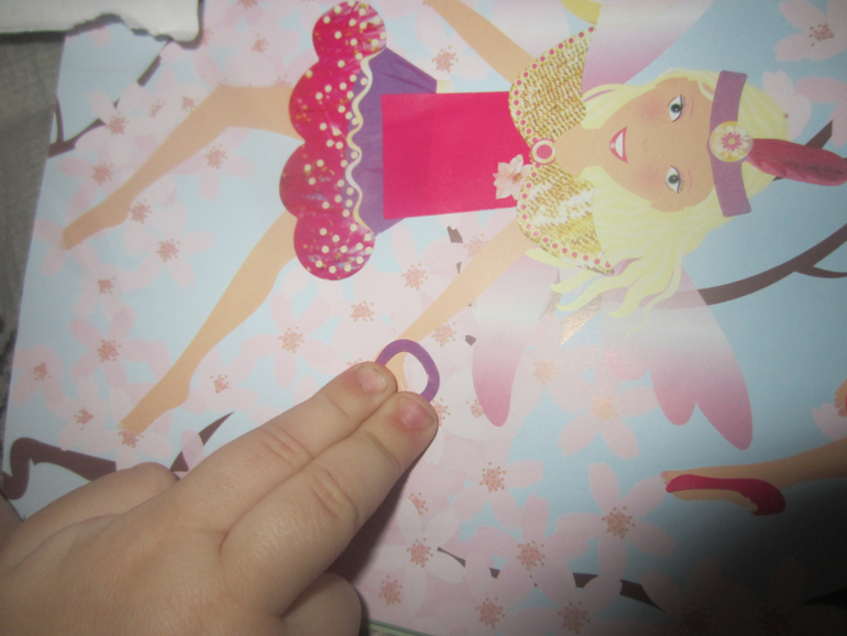 Любимые журналы ...ребенка не оторвать )))