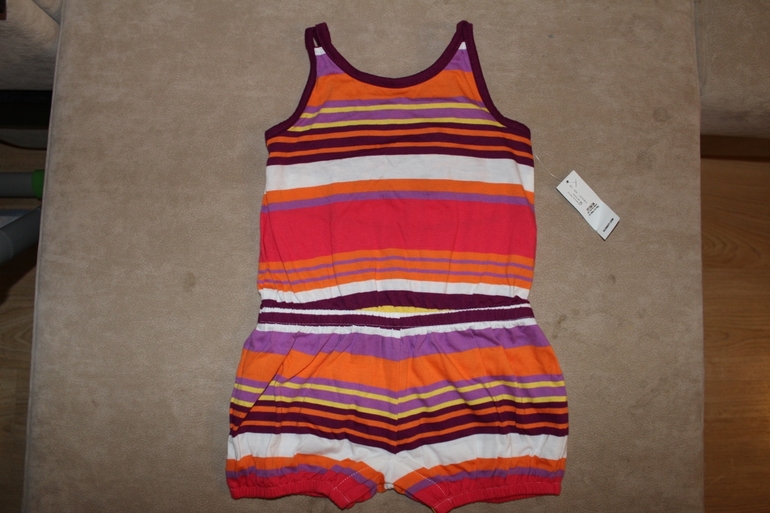 В НАЛИЧИИ одежда для девочек до 5 лет Англия, США. Почта (я в регионе)