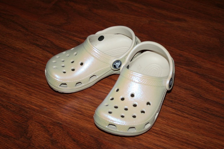 Небольшой хвастик Crocs