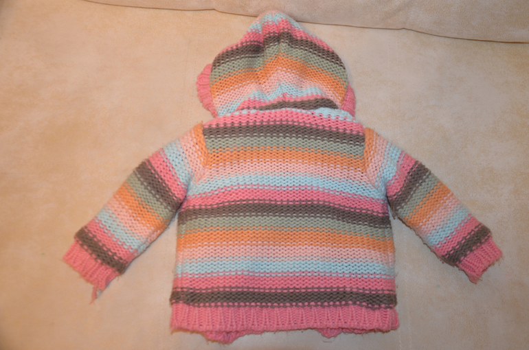 Кофточки на девочку