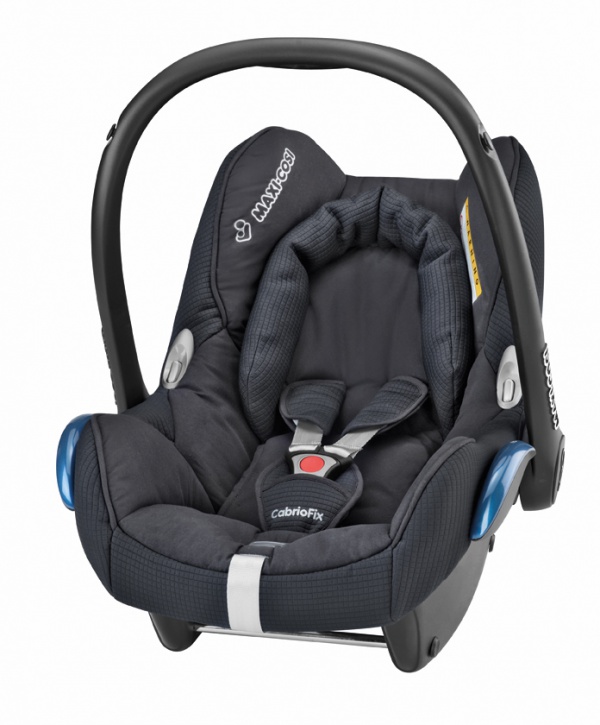 Автокресло Maxi-Cosi CabrioFix Total Black (категория 0+) 4 тыс.руб.