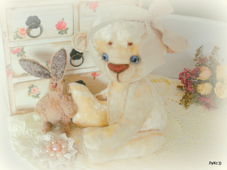 Девочка Пина))